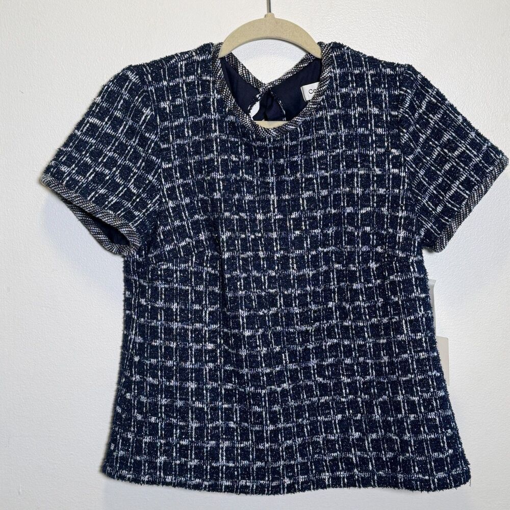 CeCe Women’s Tweed Knit Top Medium Navy Blue Metallic Short Sleeve NWT Bow Back